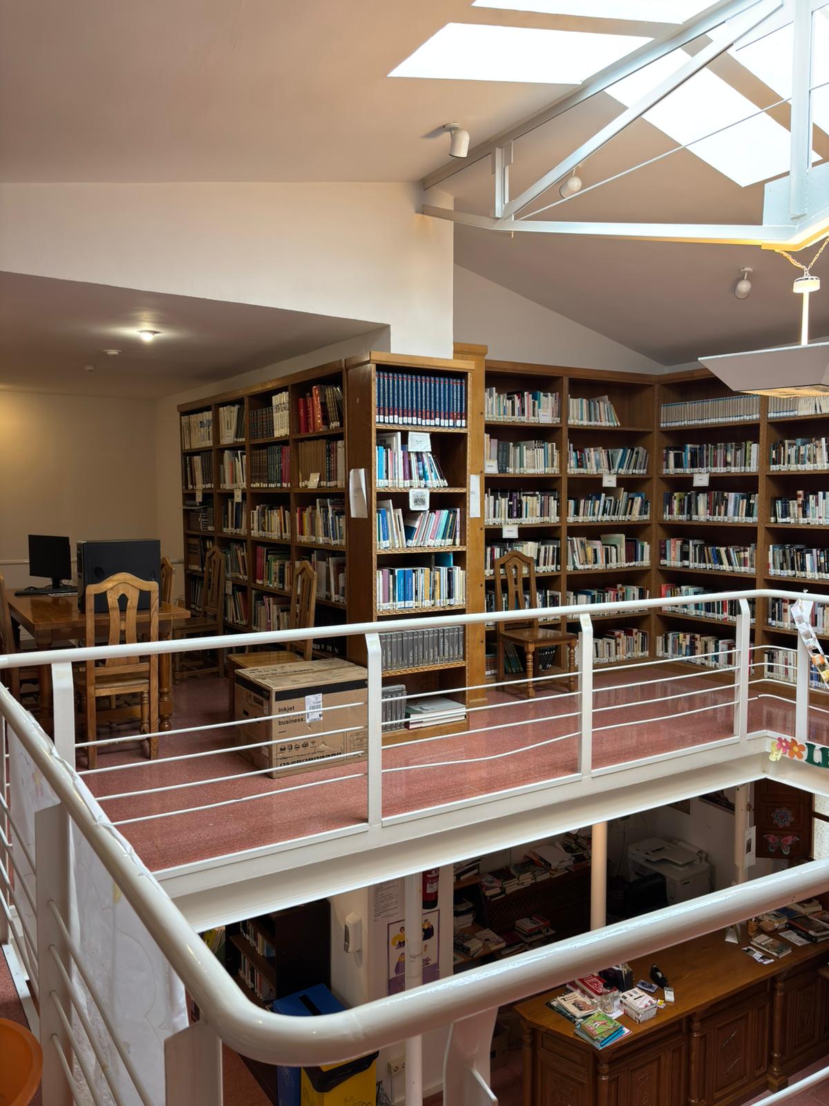 Biblioteca biblioteca 6